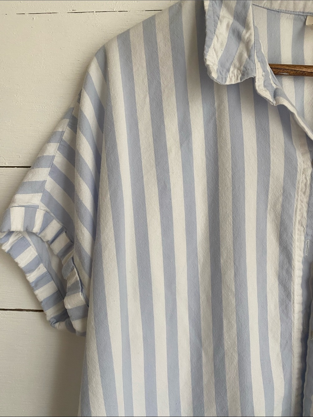 Universal Thread Light Blue & White Vertical Stripe Button-Down Shirt - Picture 2 of 4